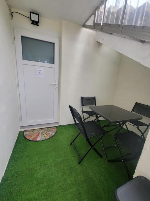 Appartement 2 Pieces Pres Du Lac De Bouzey Sanchey المظهر الخارجي الصورة